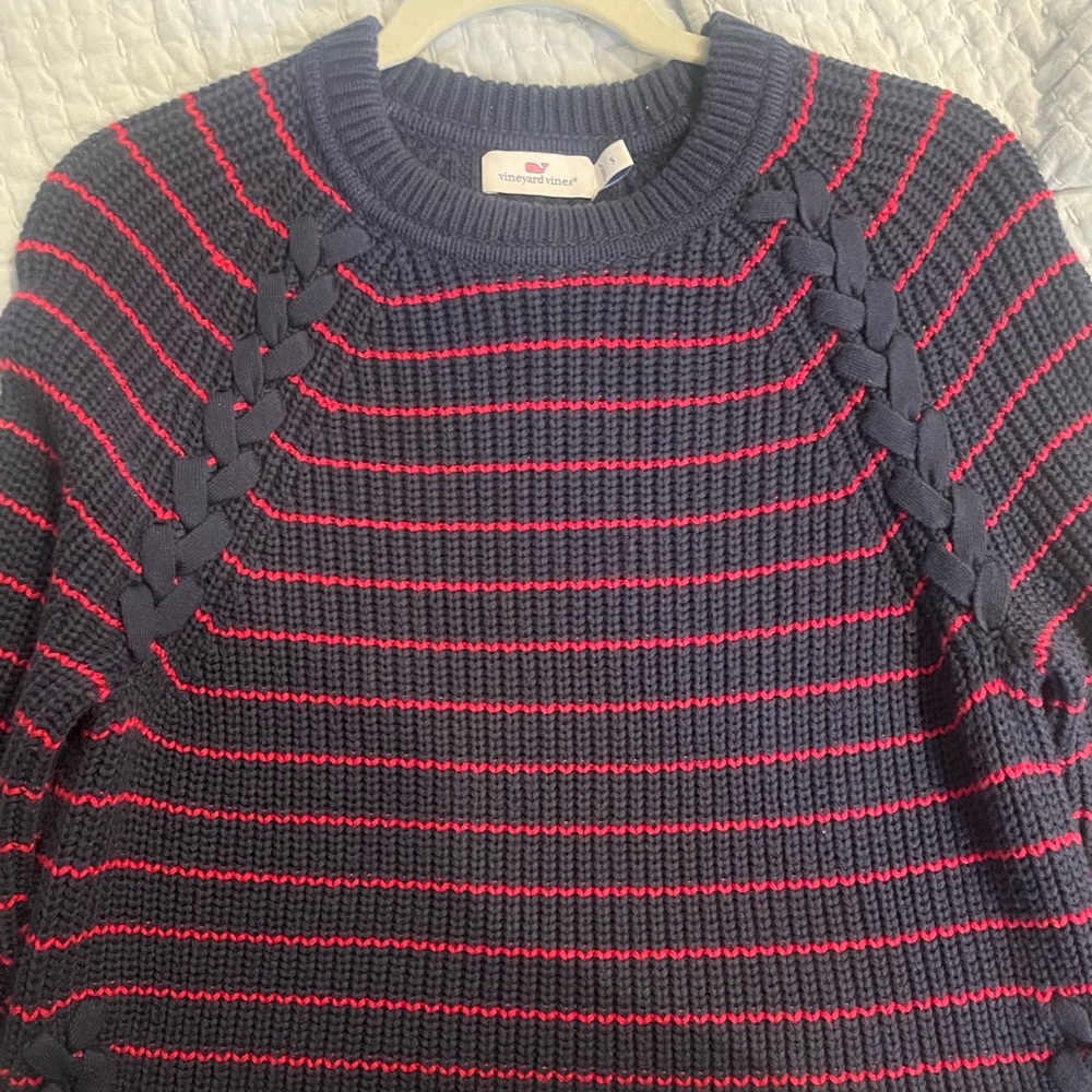 Vineyard Vines Women's Navy and Red Striped Sweater